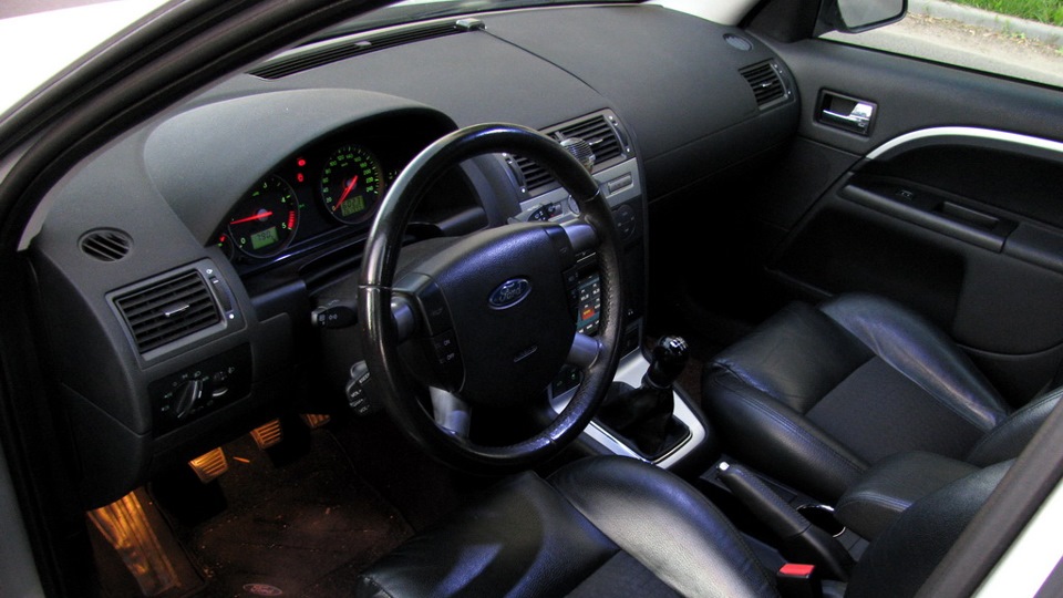 Ford Mondeo III - недостатки кузова и салона