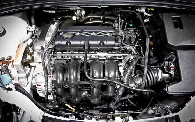 Ford Focus II - двигатель 1,6 (бензин)
